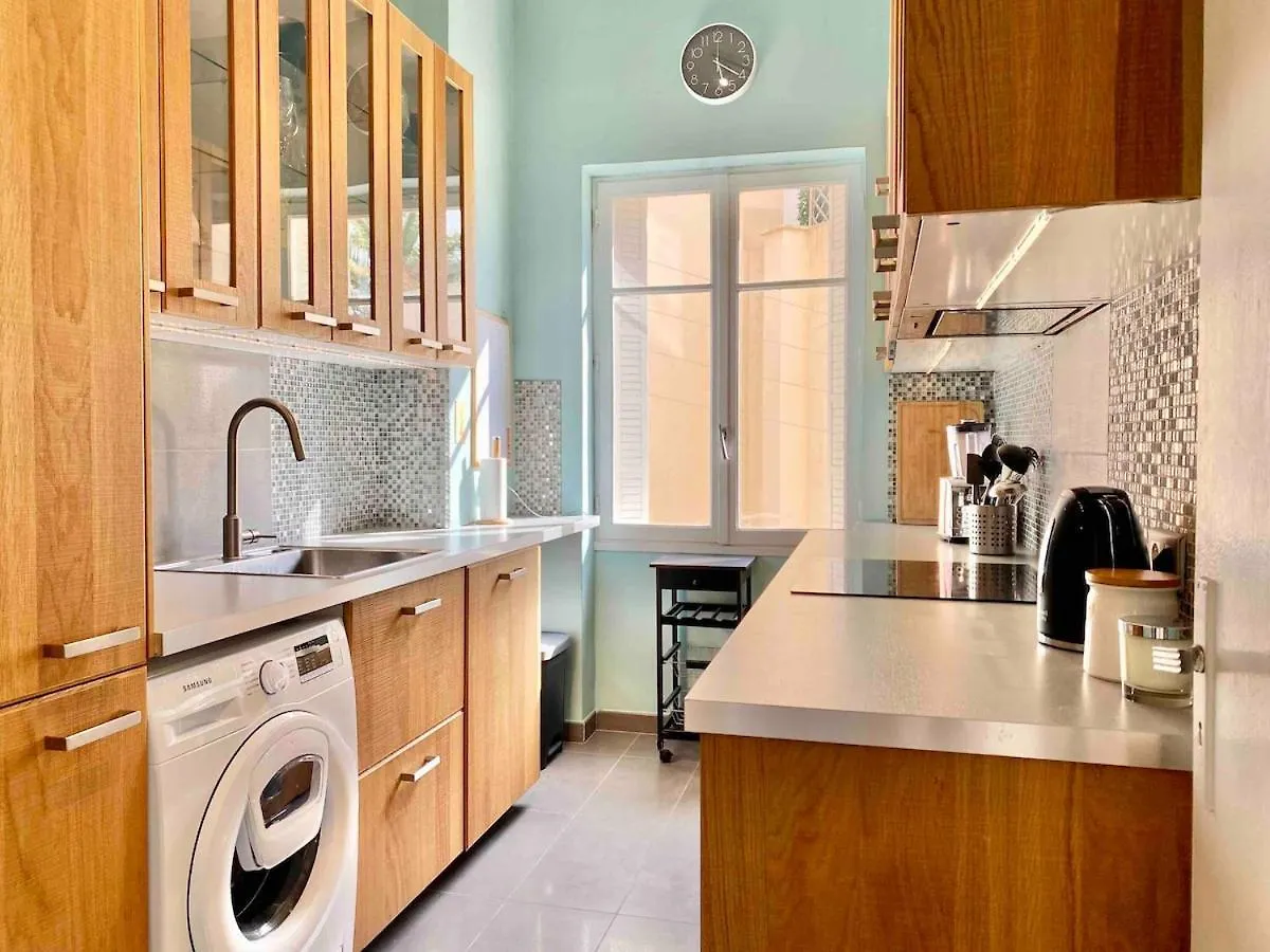 Nice Sea View 2 Bedroom Apartment