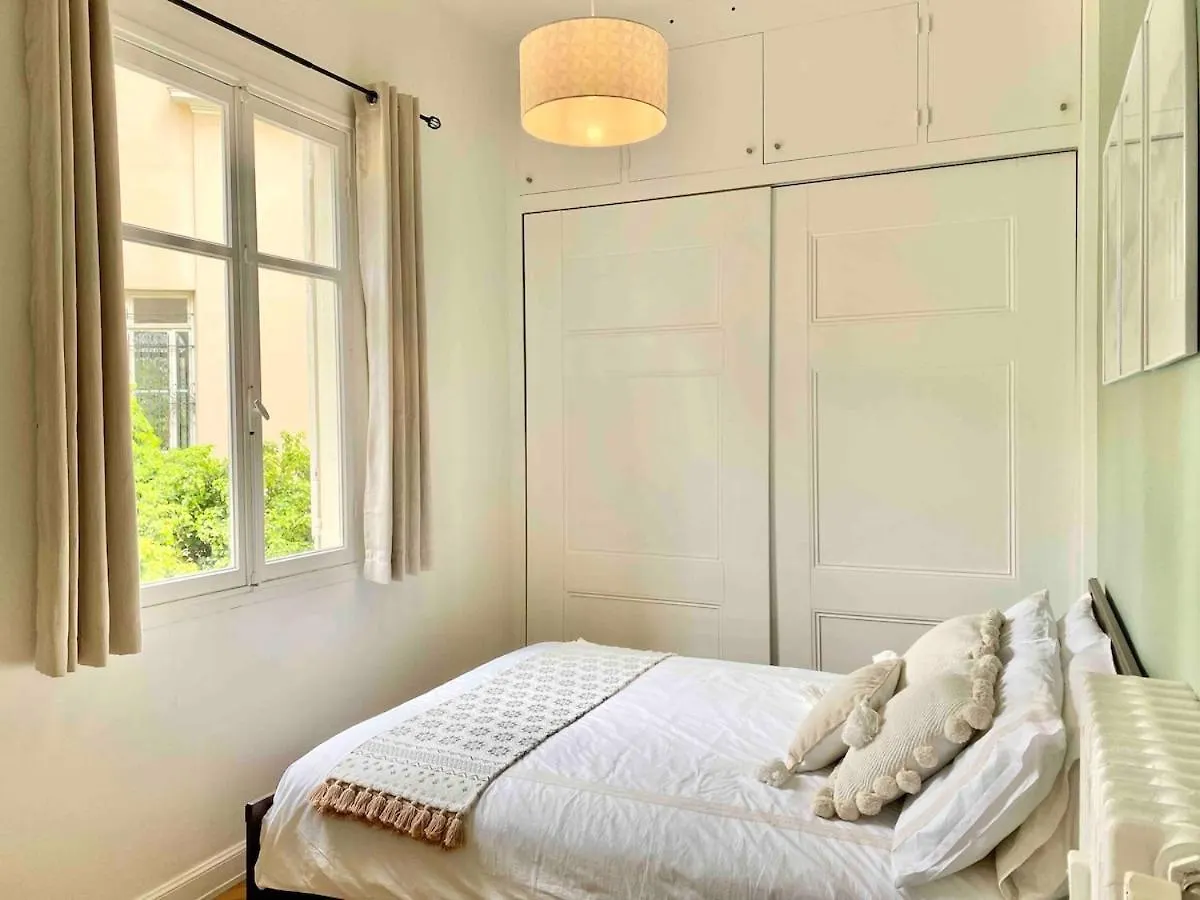 Nice Sea View 2 Bedroom Apartment 0*,
