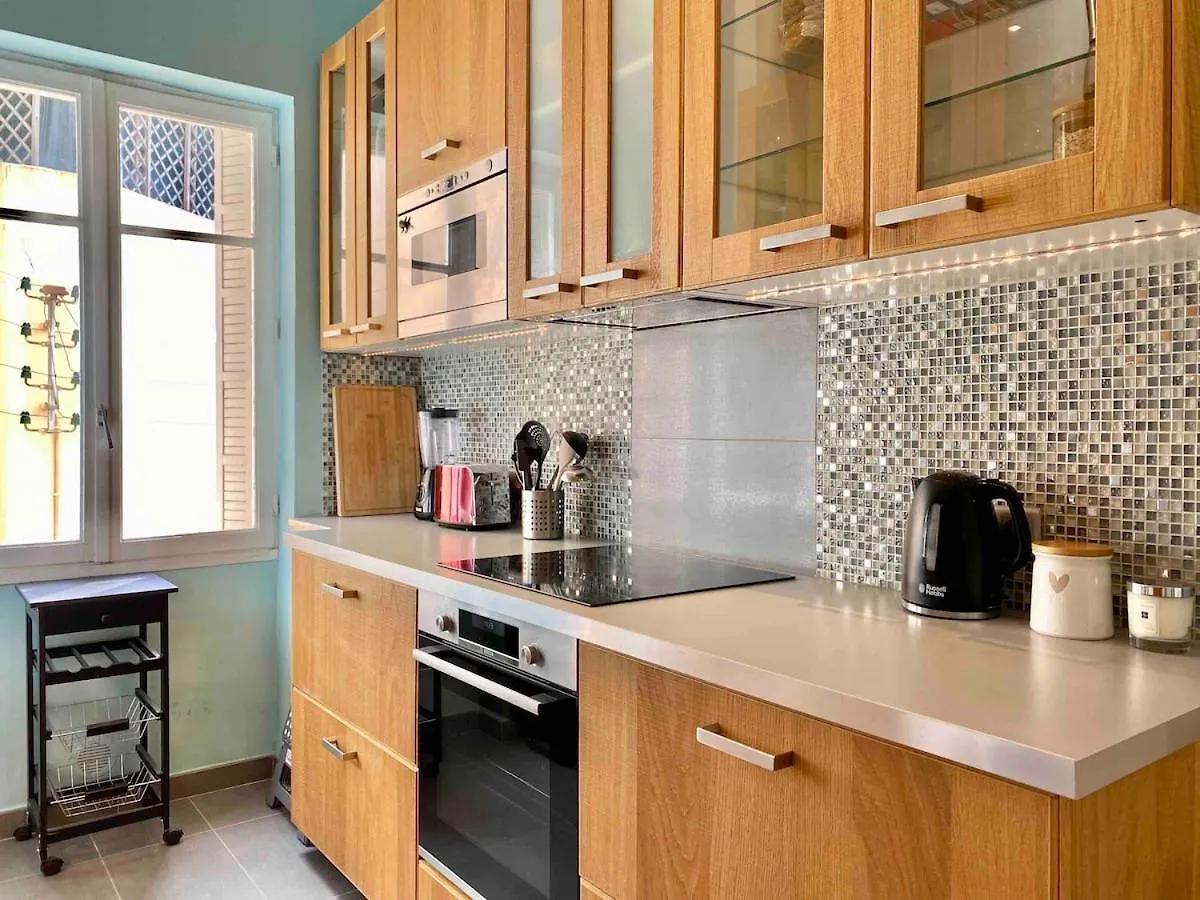 Nice Sea View 2 Bedroom Apartment